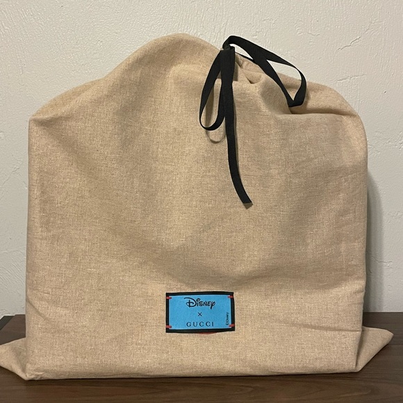 Gucci x Disney Tote Bag - Picture 8 of 13